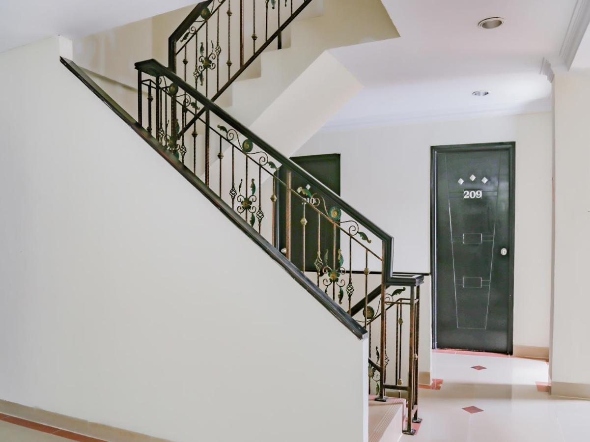 Oyo 90269 Hotel Indorasa 2 Jodoh  المظهر الخارجي الصورة