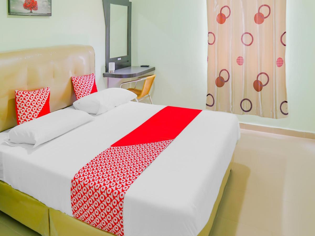Oyo 90269 Hotel Indorasa 2 Jodoh  المظهر الخارجي الصورة