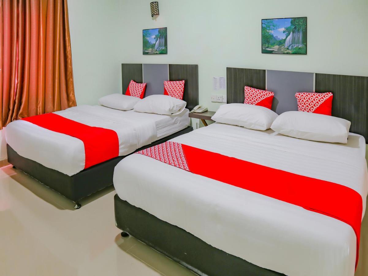 Oyo 90269 Hotel Indorasa 2 Jodoh  المظهر الخارجي الصورة