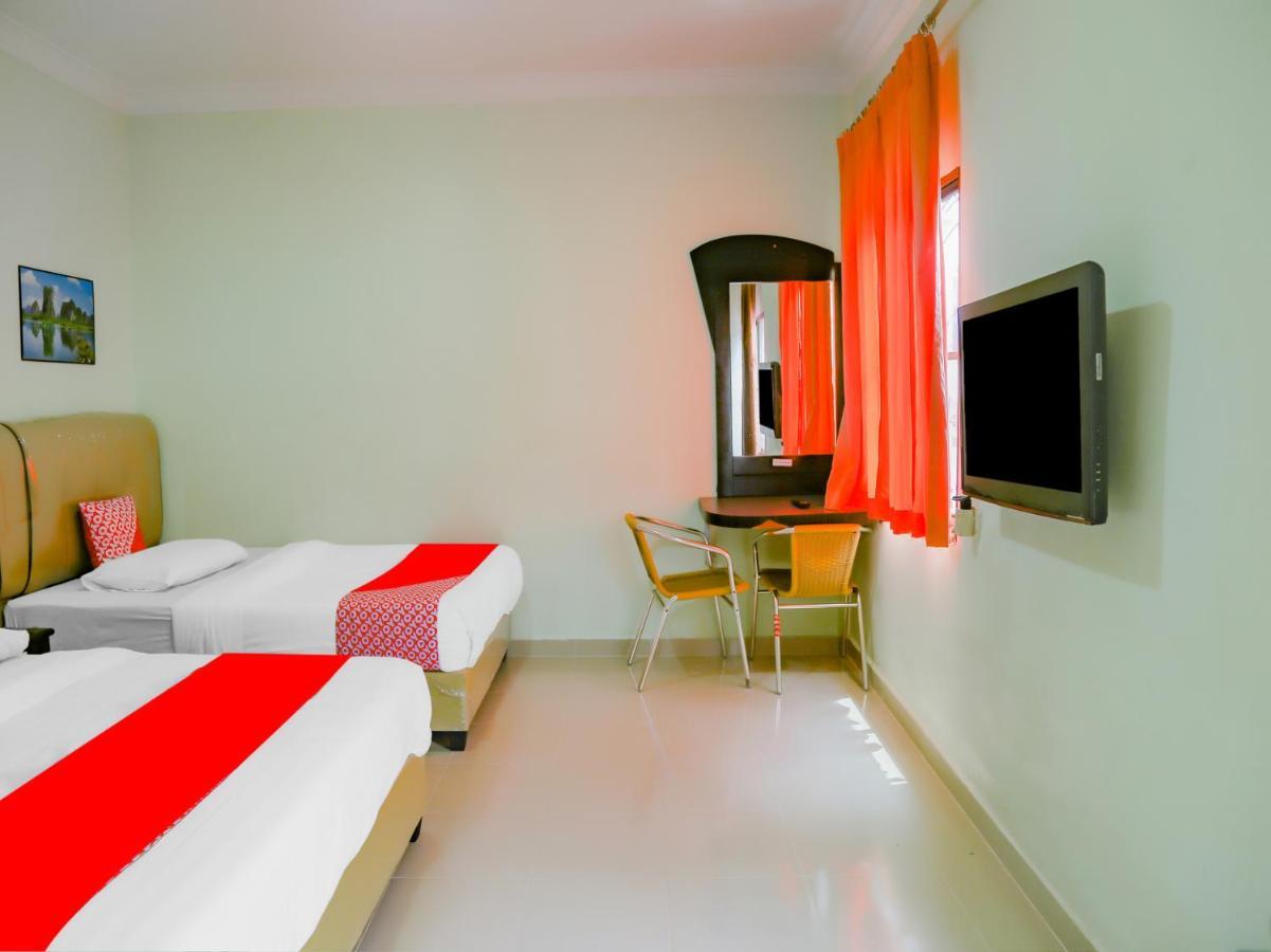 Oyo 90269 Hotel Indorasa 2 Jodoh  المظهر الخارجي الصورة