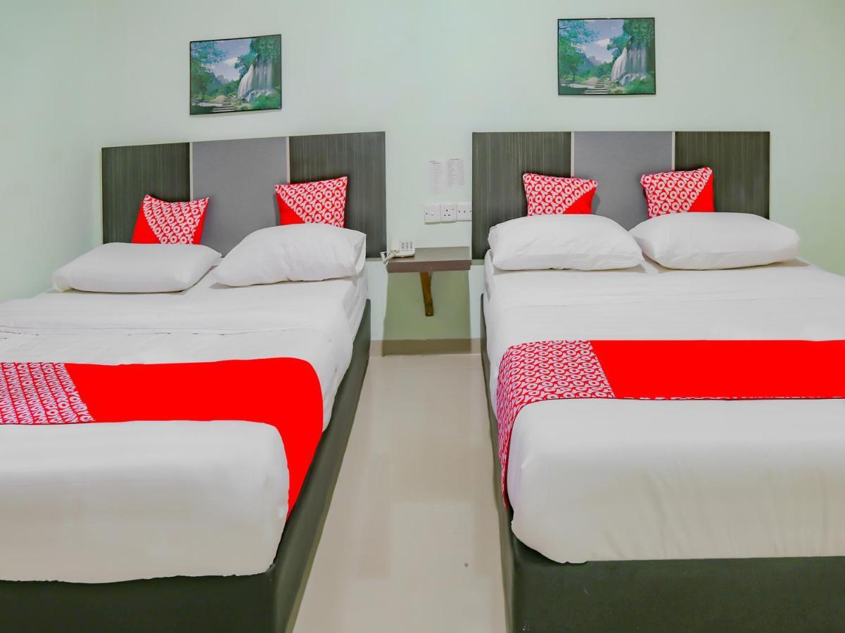 Oyo 90269 Hotel Indorasa 2 Jodoh  المظهر الخارجي الصورة