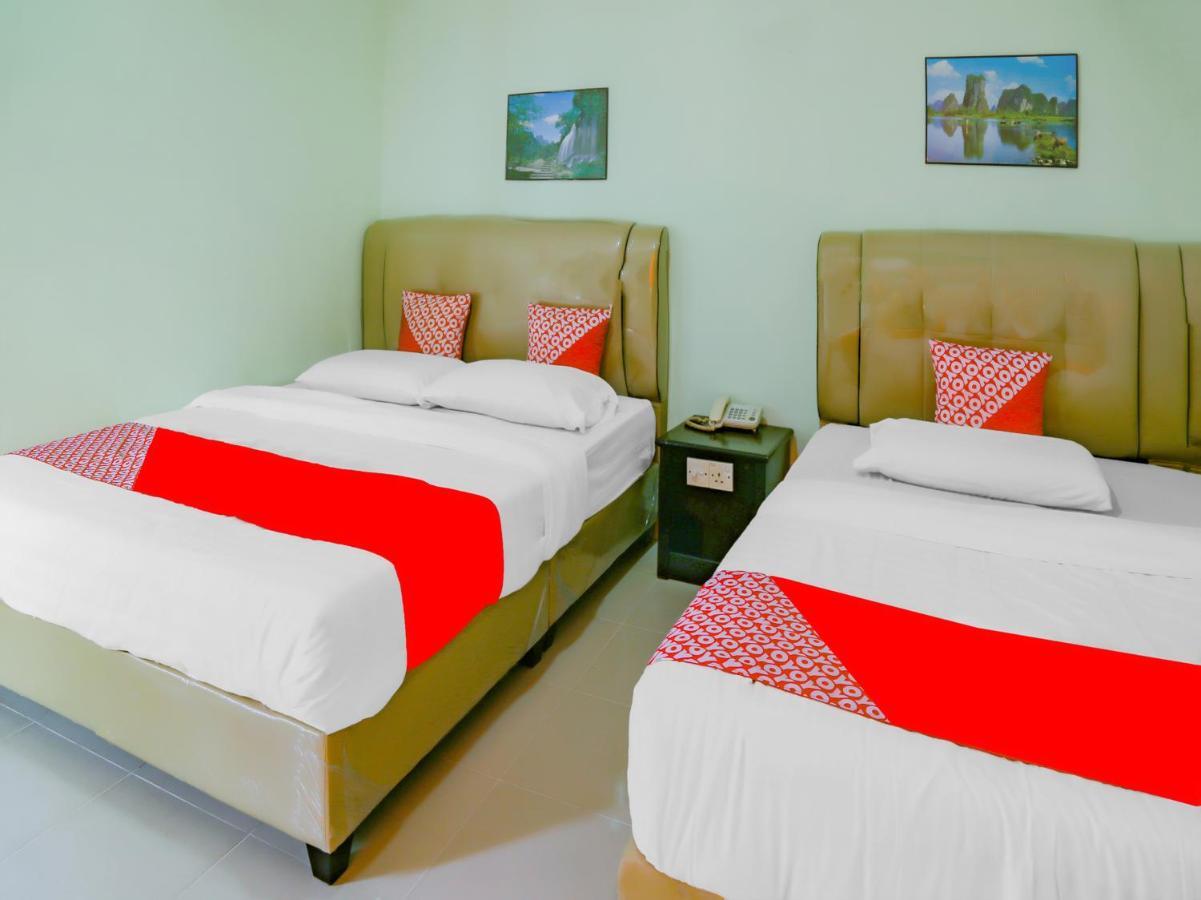 Oyo 90269 Hotel Indorasa 2 Jodoh  المظهر الخارجي الصورة