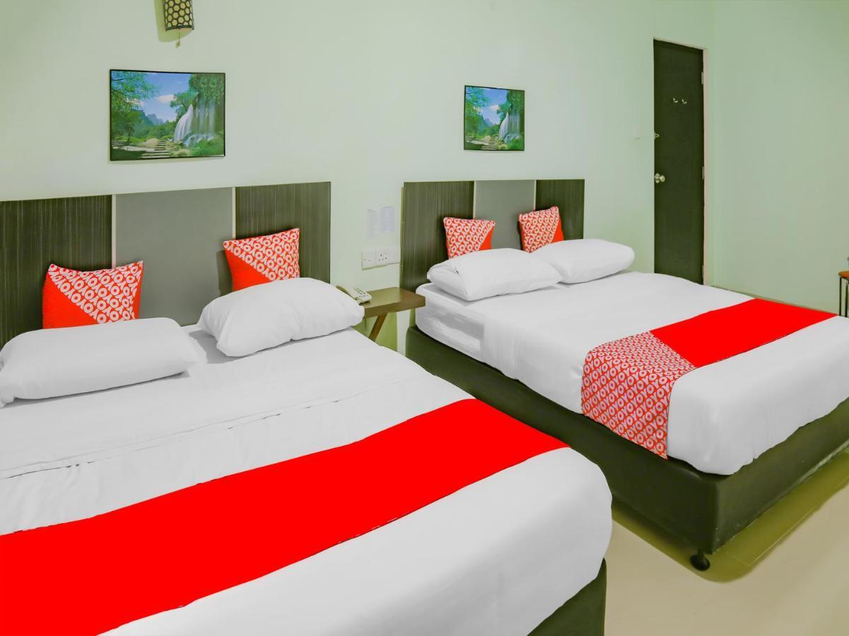 Oyo 90269 Hotel Indorasa 2 Jodoh  المظهر الخارجي الصورة